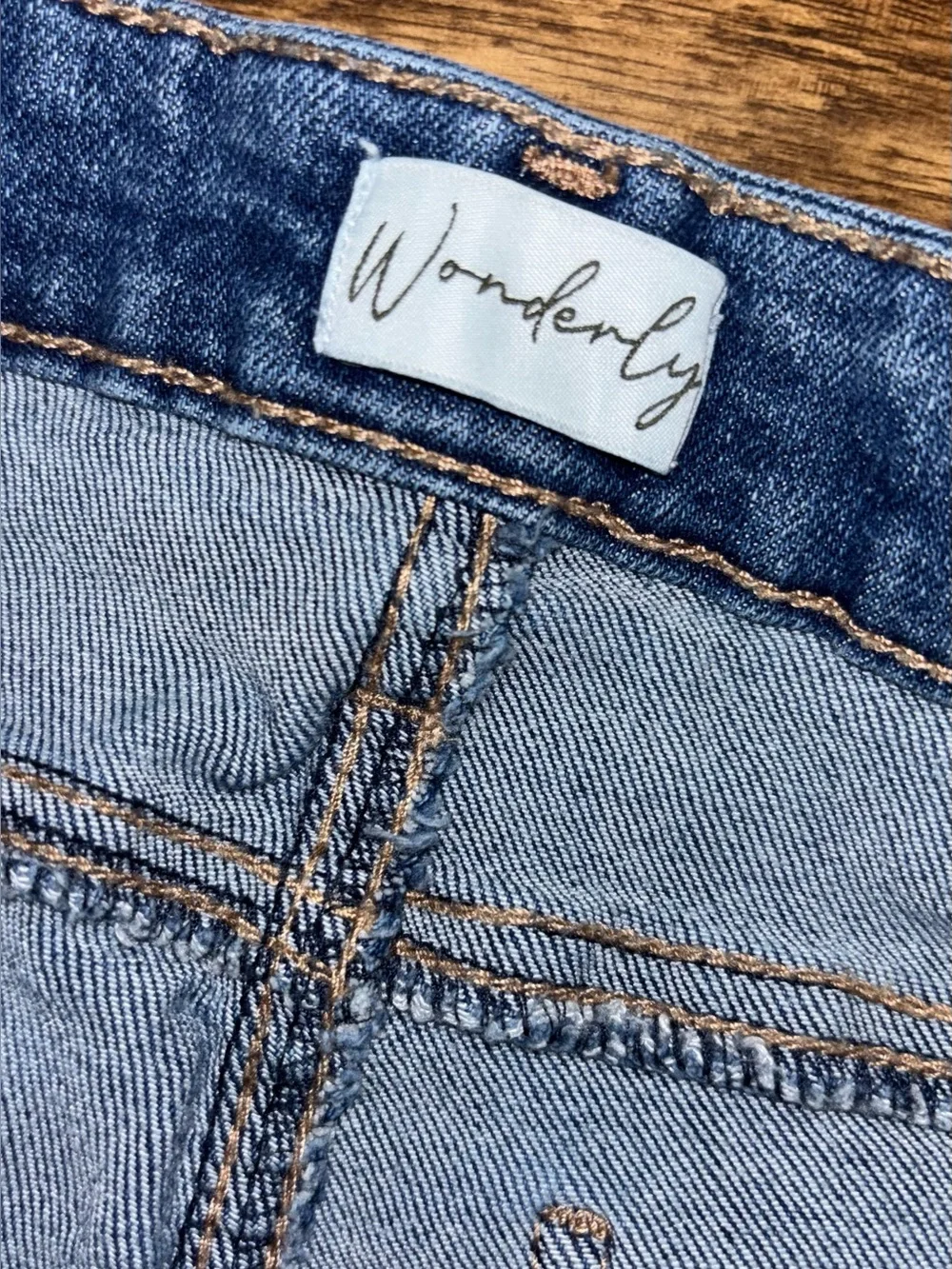 Wonderly High Rise Flare Jeans Size 6